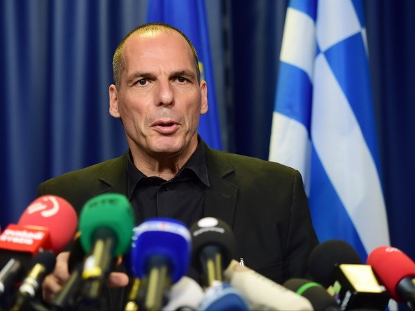 បារាំង៖ ECB មិនគួរកាត់ជំនួយឧបត្ថម្ភចំពោះធនាគារក្រិក